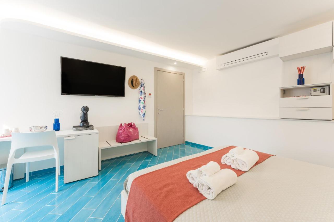 Corallo Residence Procida Esterno foto